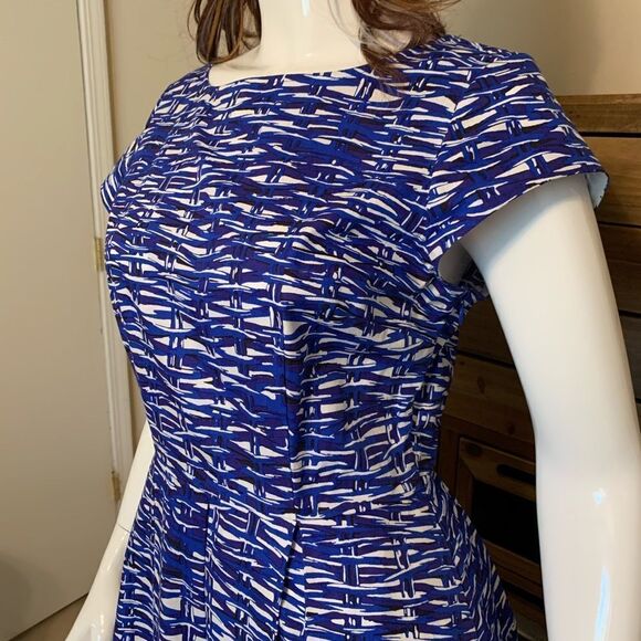 FELICITY & COCO Blue White & Black Classy Mini Dress Size medium - Picture 4 of 15